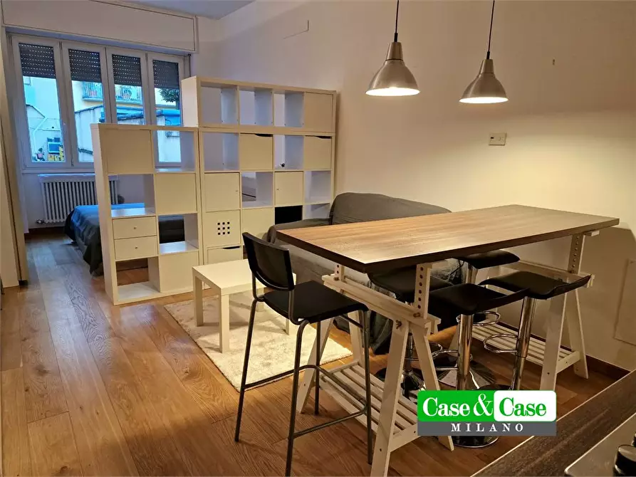 Immagine 1 di Appartamento in affitto  9 a Milano