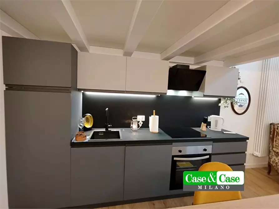 Immagine 7 di Appartamento in vendita  105 a Milano