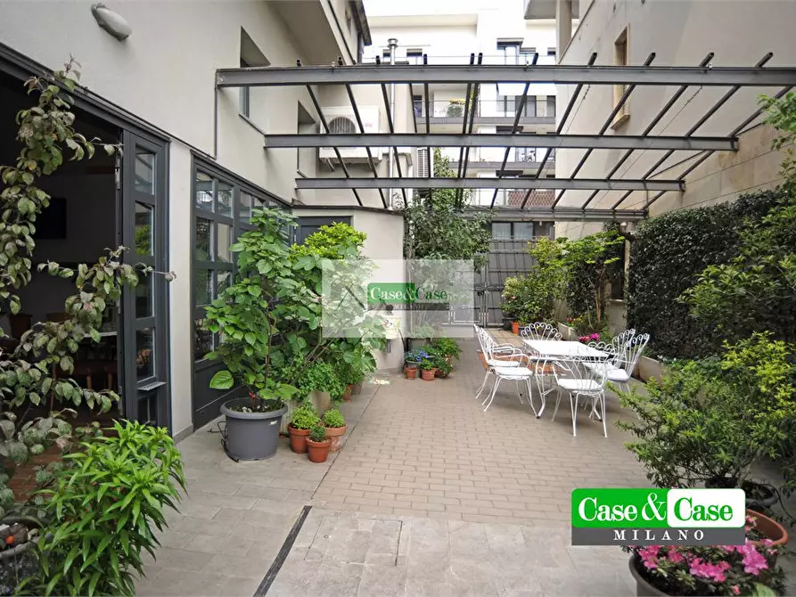 Immagine 4 di Villa in vendita  78 a Milano