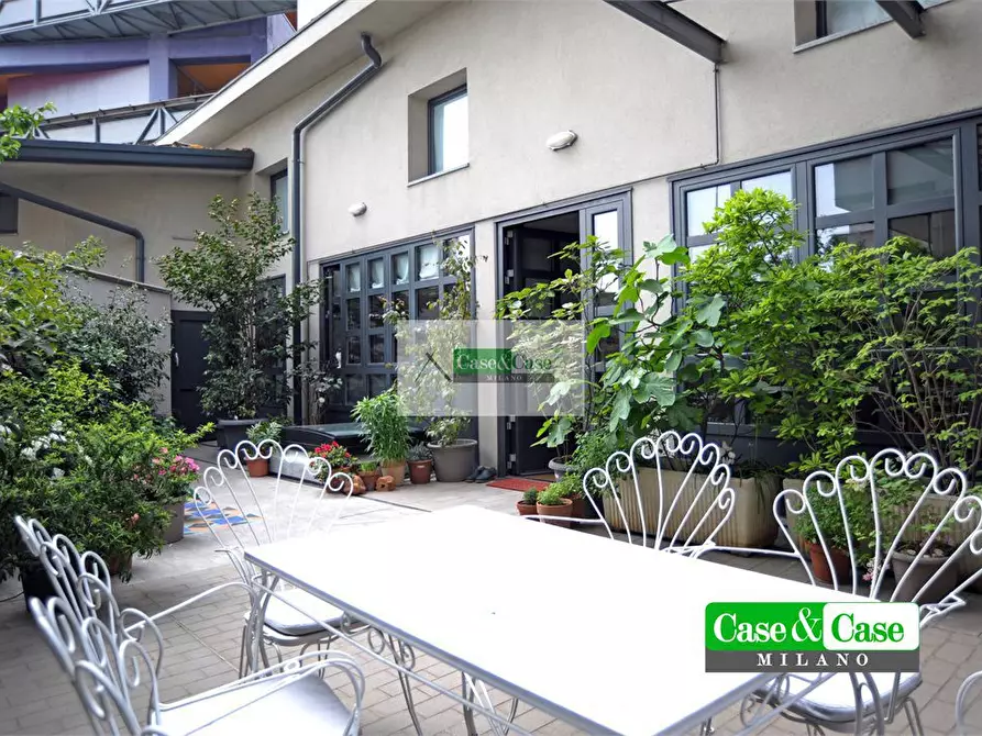Immagine 3 di Villa in vendita  78 a Milano