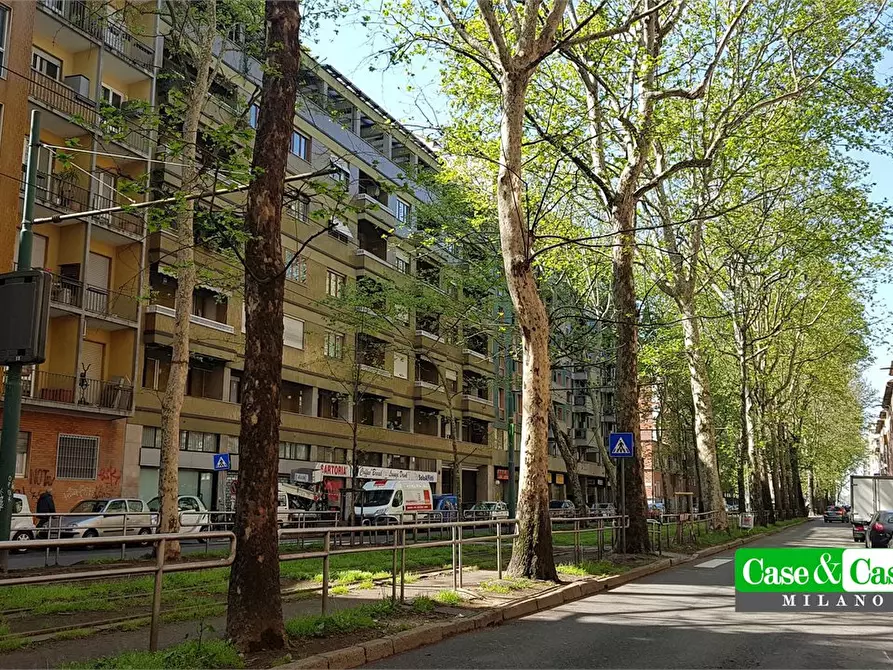 Immagine 2 di Appartamento in vendita  48 a Milano
