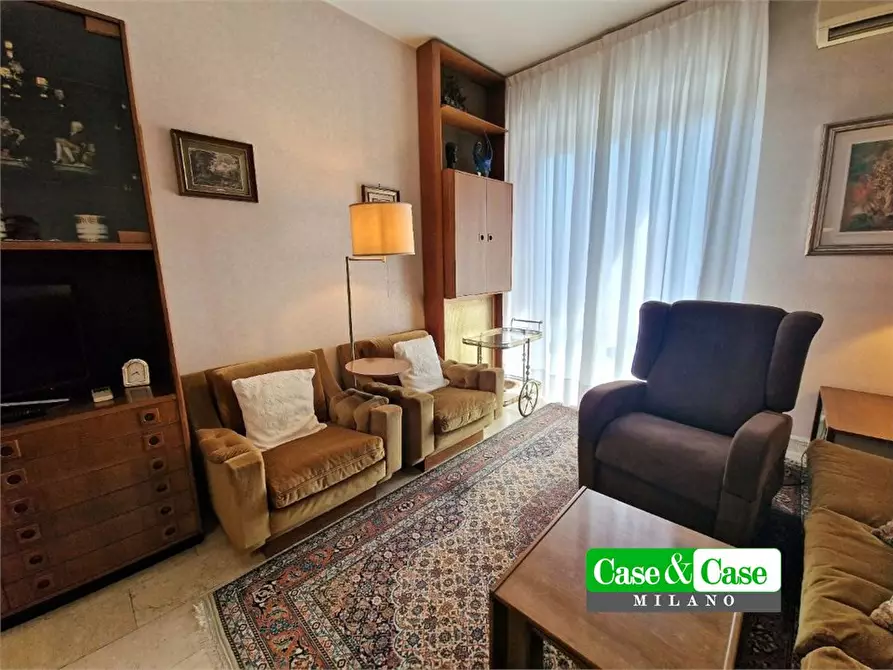 Immagine 5 di Appartamento in vendita  35 a Milano