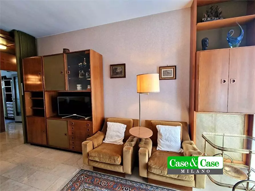 Immagine 8 di Appartamento in vendita  35 a Milano