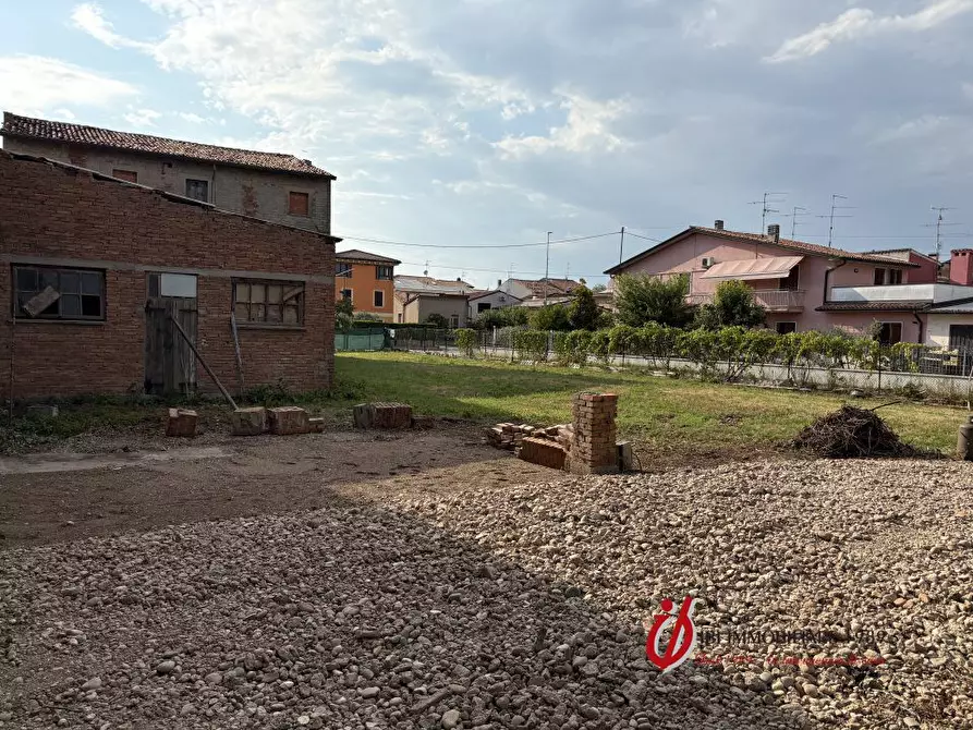 Immagine 3 di Villa in vendita  a Villafranca Di Verona