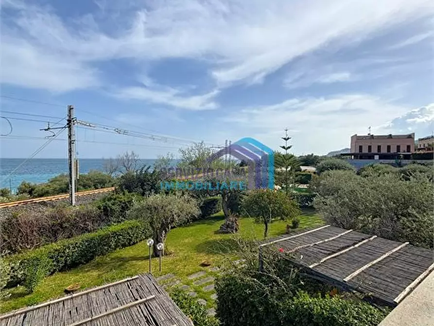 Immagine 3 di Appartamento in affitto  82 a Letojanni