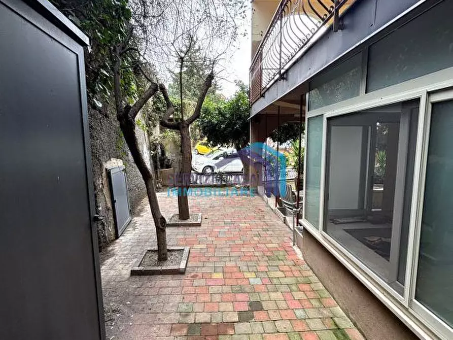 Immagine 8 di Appartamento in vendita  a Letojanni
