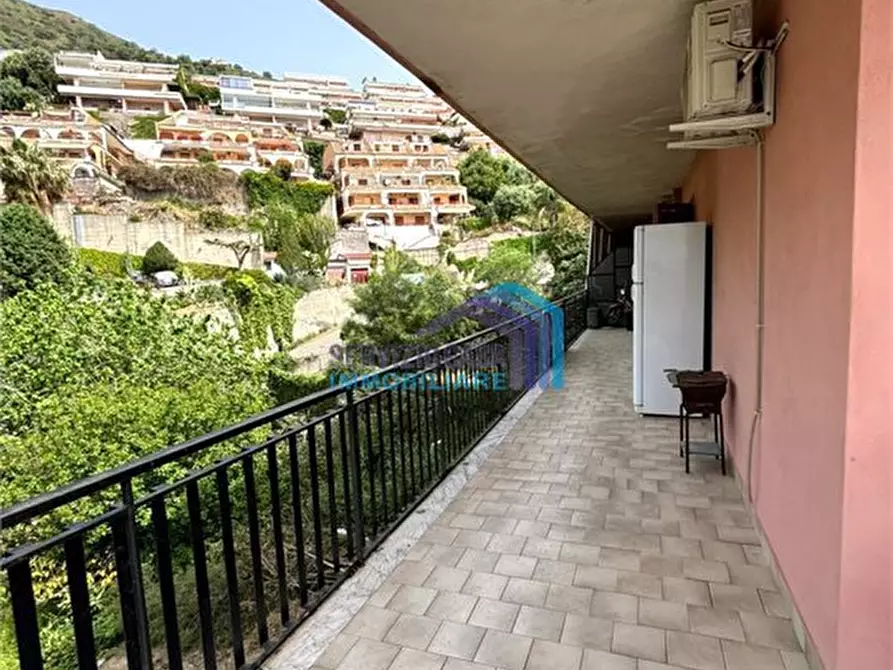 Immagine 6 di Appartamento in vendita  14 a Letojanni