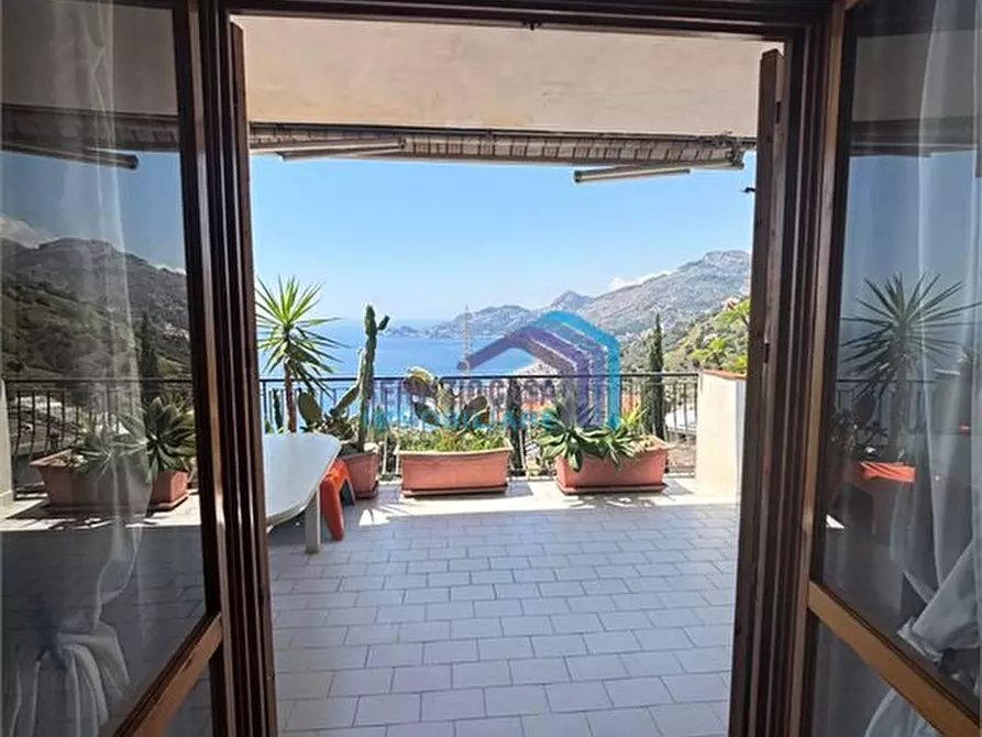Immagine 5 di Appartamento in vendita  a Letojanni