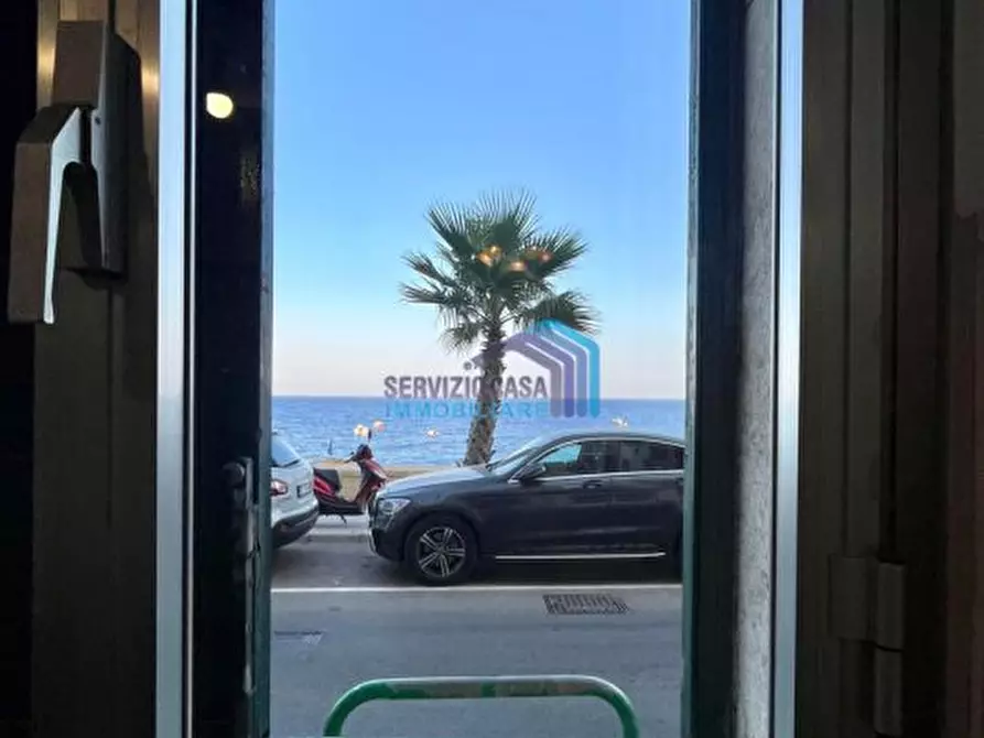 Immagine 8 di Casa indipendente in vendita  a Letojanni