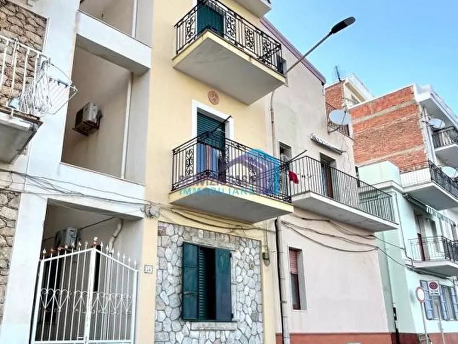 Immagine 6 di Casa indipendente in vendita  a Letojanni