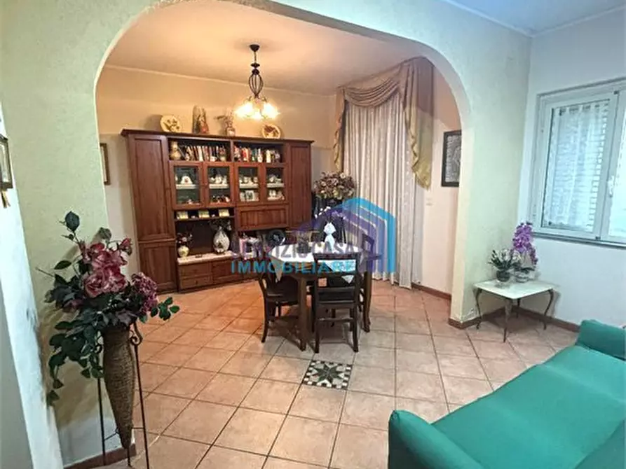 Immagine 2 di Casa indipendente in vendita  180 a Santa Teresa Di Riva