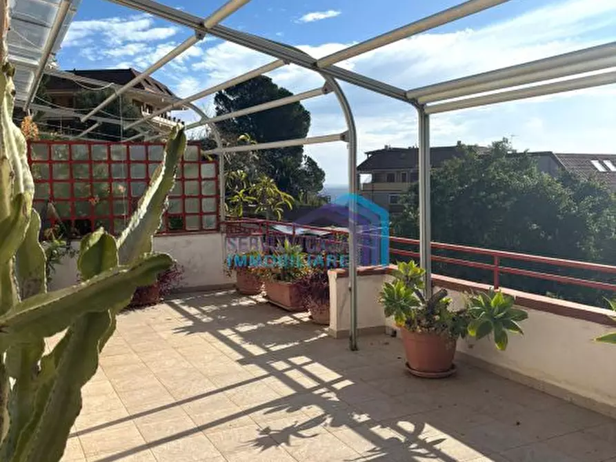 Immagine 2 di Casa semindipendente in vendita  a Letojanni