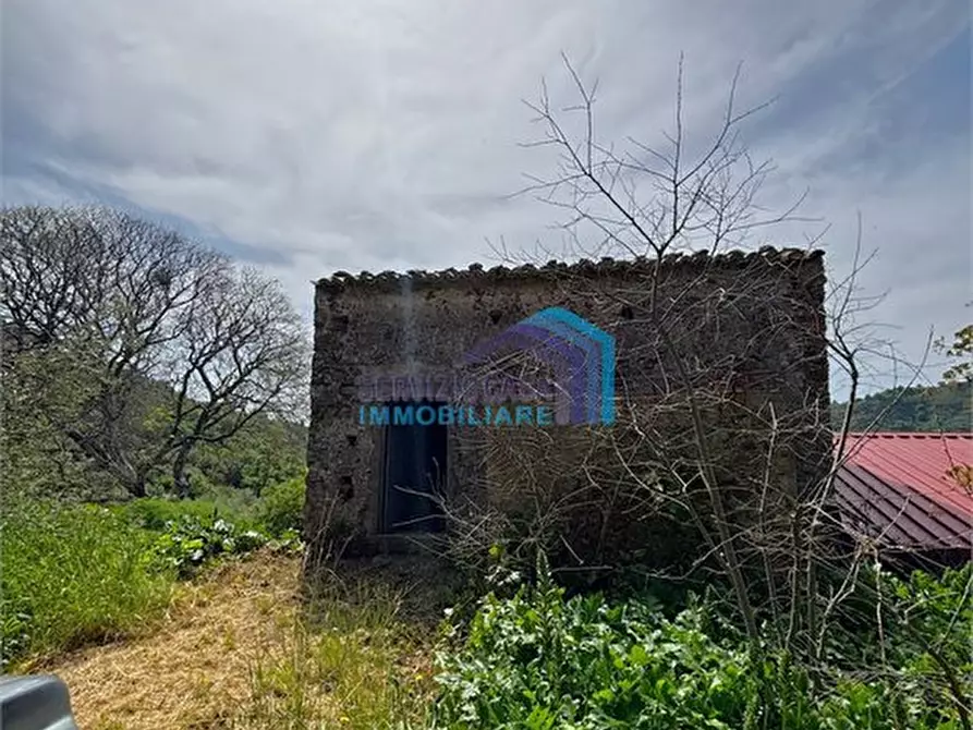 Immagine 3 di Terreno edificabile in vendita  a Fiumedinisi