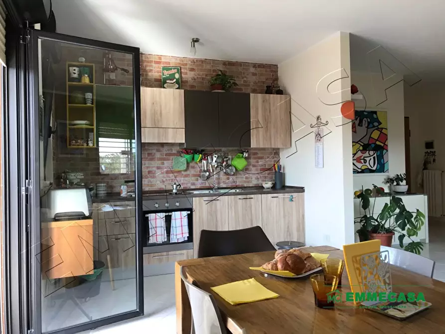 Immagine 8 di Appartamento in vendita  a Valenzano