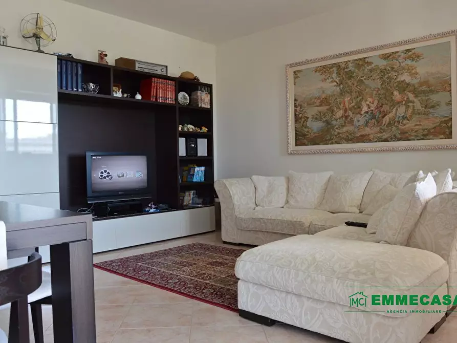 Immagine 2 di Appartamento in vendita  a Valenzano