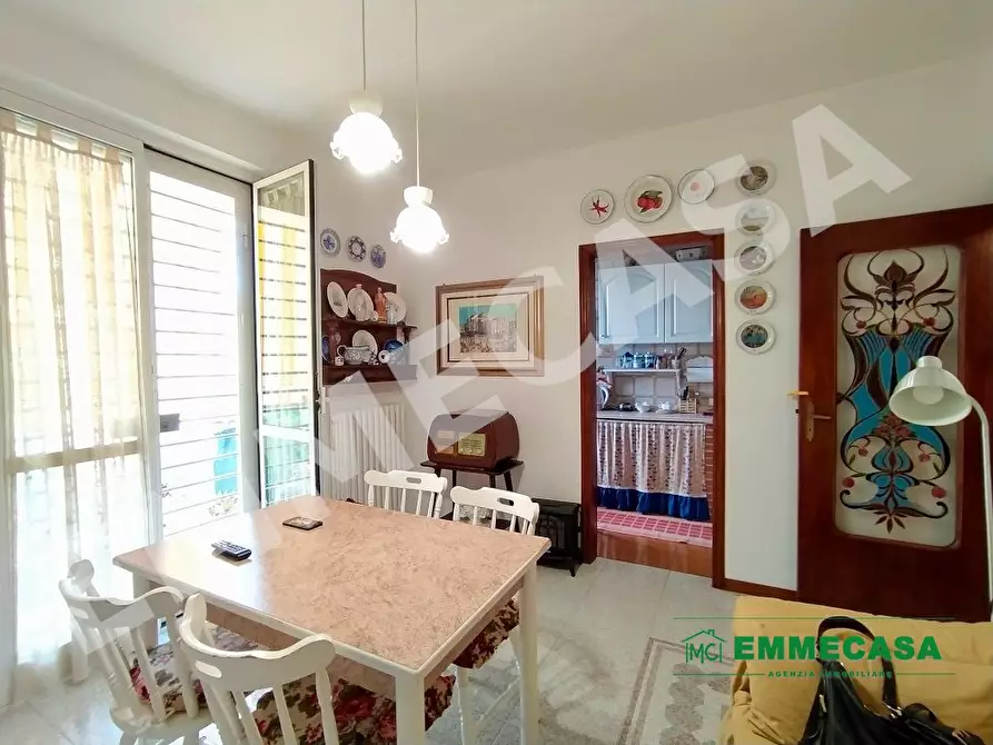 Immagine 6 di Appartamento in vendita  a Valenzano