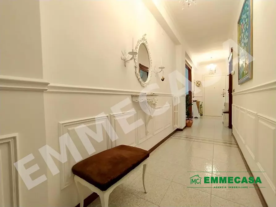 Immagine 9 di Appartamento in vendita  a Valenzano