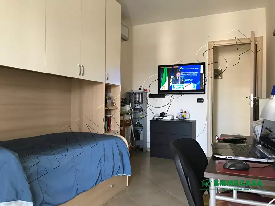 Immagine 8 di Appartamento in vendita  a Valenzano