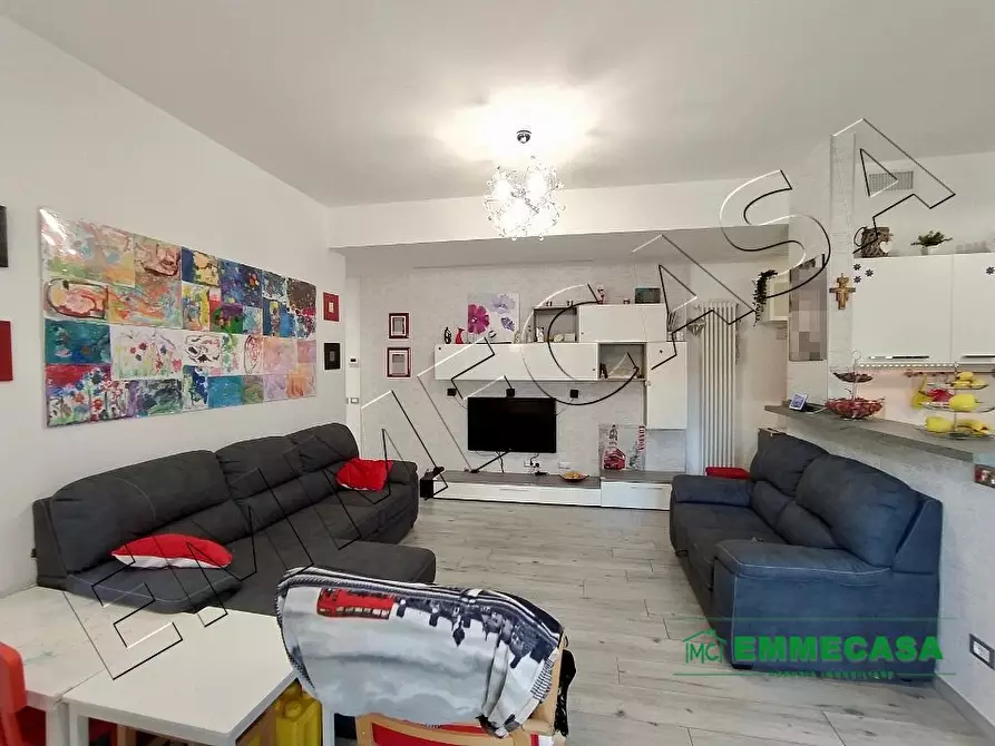 Immagine 5 di Appartamento in vendita  a Valenzano