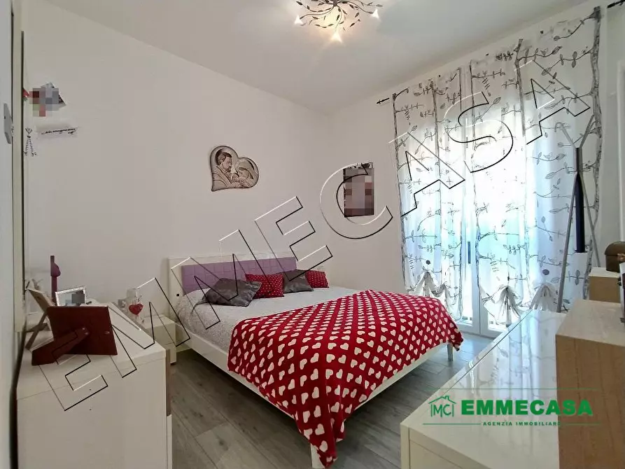 Immagine 4 di Appartamento in vendita  a Valenzano