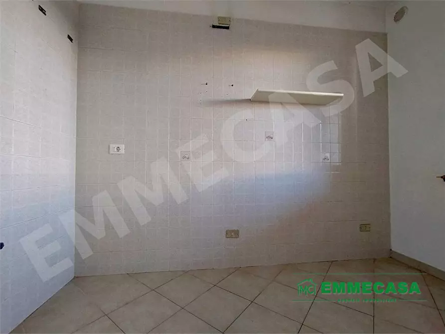 Immagine 6 di Appartamento in vendita  a Valenzano