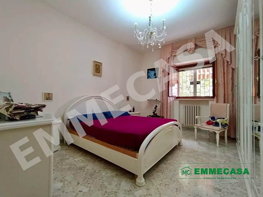 Immagine 8 di Appartamento in vendita  a Valenzano