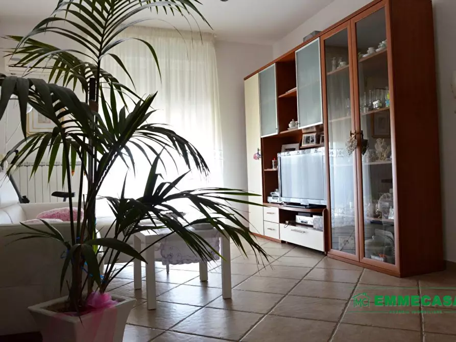 Immagine 2 di Appartamento in vendita  a Valenzano