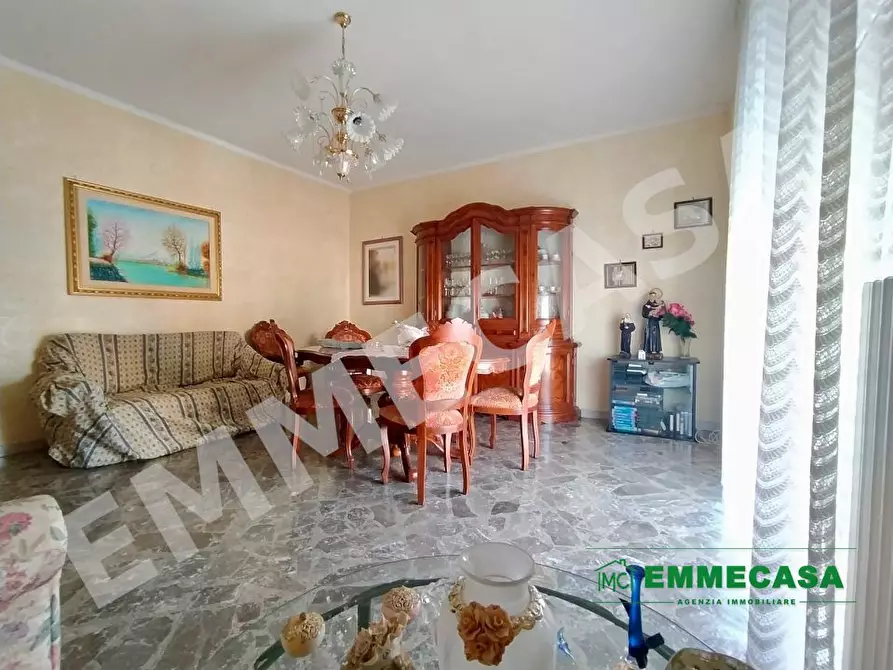 Immagine 2 di Appartamento in vendita  a Valenzano