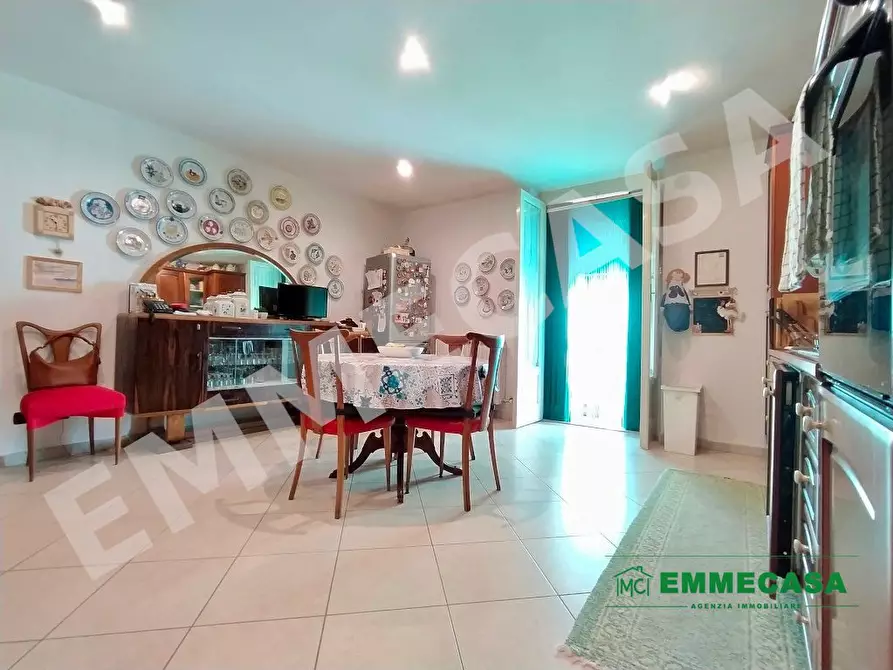 Immagine 5 di Villa in vendita  39 a Valenzano