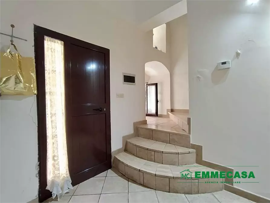 Immagine 3 di Villa in vendita  a Capurso