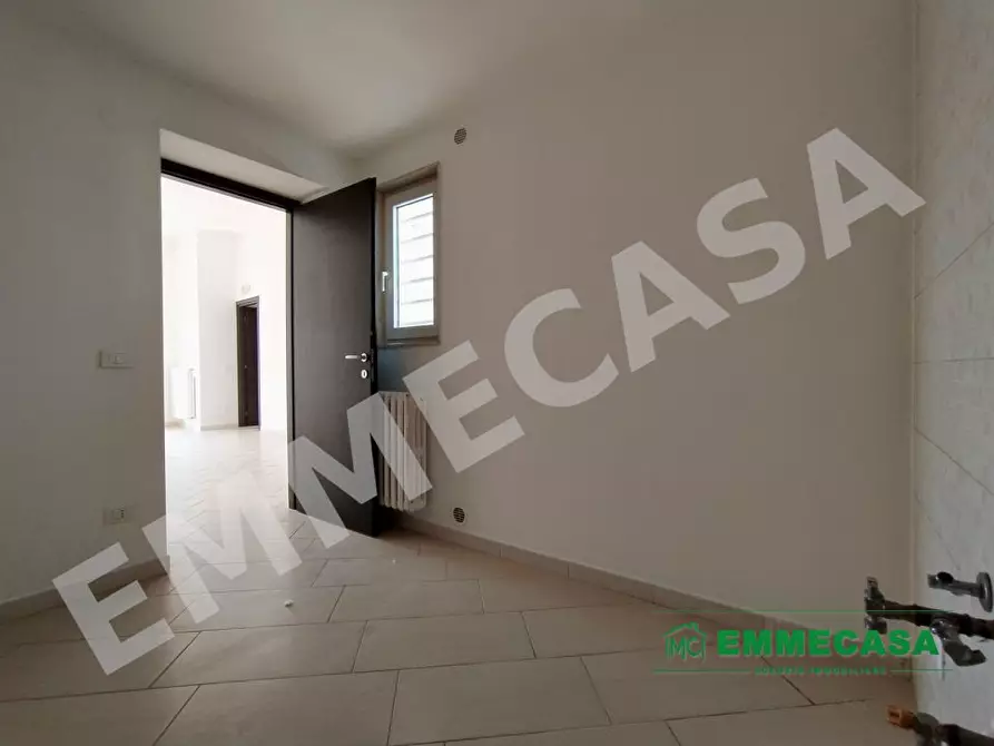 Immagine 4 di Villa in vendita  a Adelfia