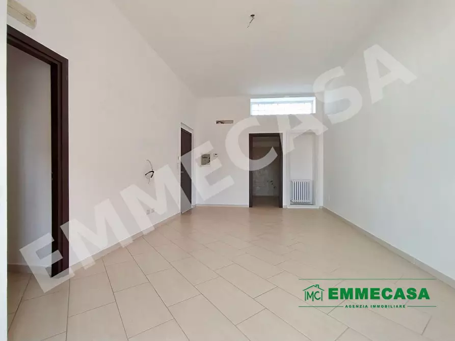 Immagine 2 di Villa in vendita  a Adelfia