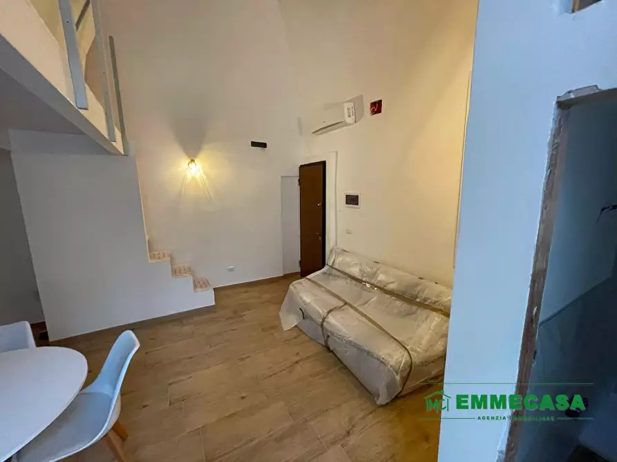 Immagine 9 di Casa semindipendente in vendita  a Triggiano