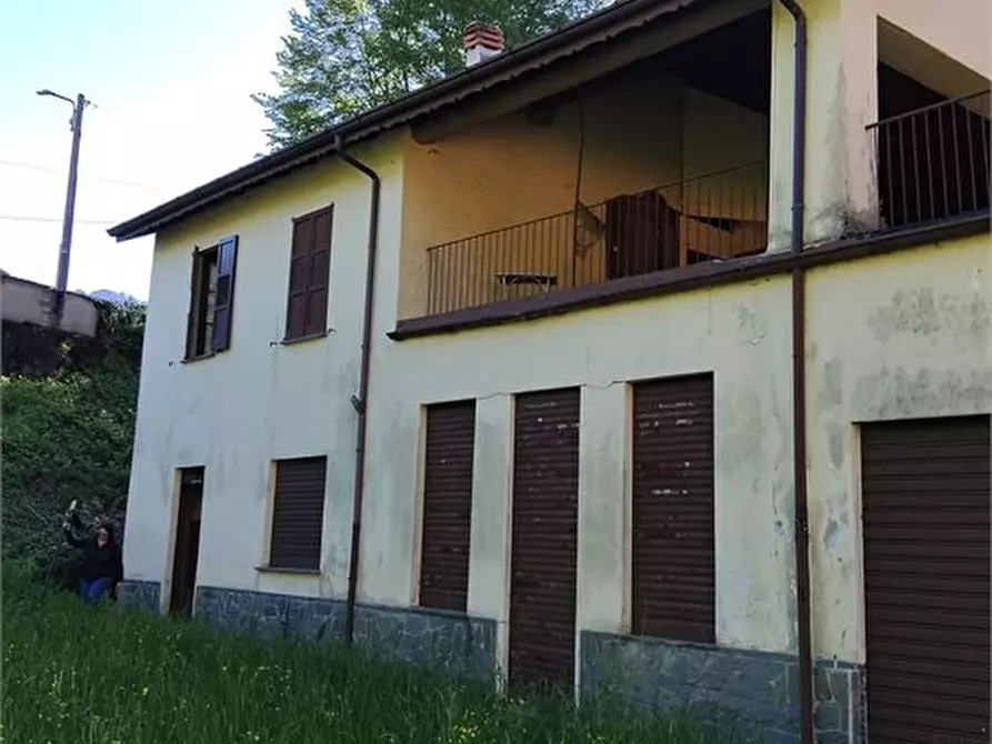 Immagine 2 di Rustico / casale in vendita  a Cremeno
