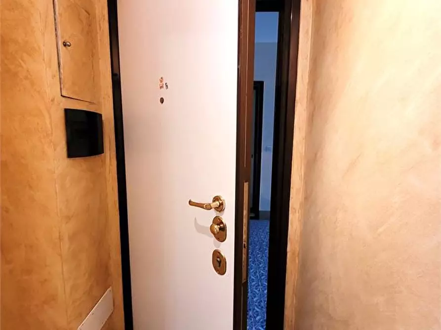 Immagine 7 di Appartamento in vendita  a Ladispoli