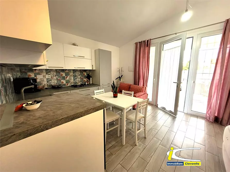 Immagine 8 di Villa in vendita  a Ladispoli