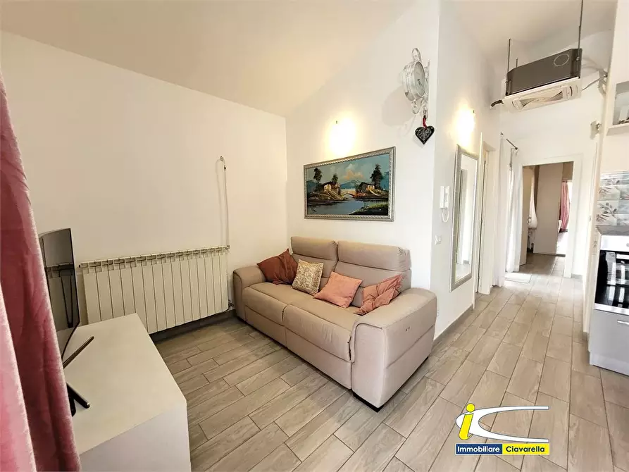 Immagine 10 di Villa in vendita  a Ladispoli