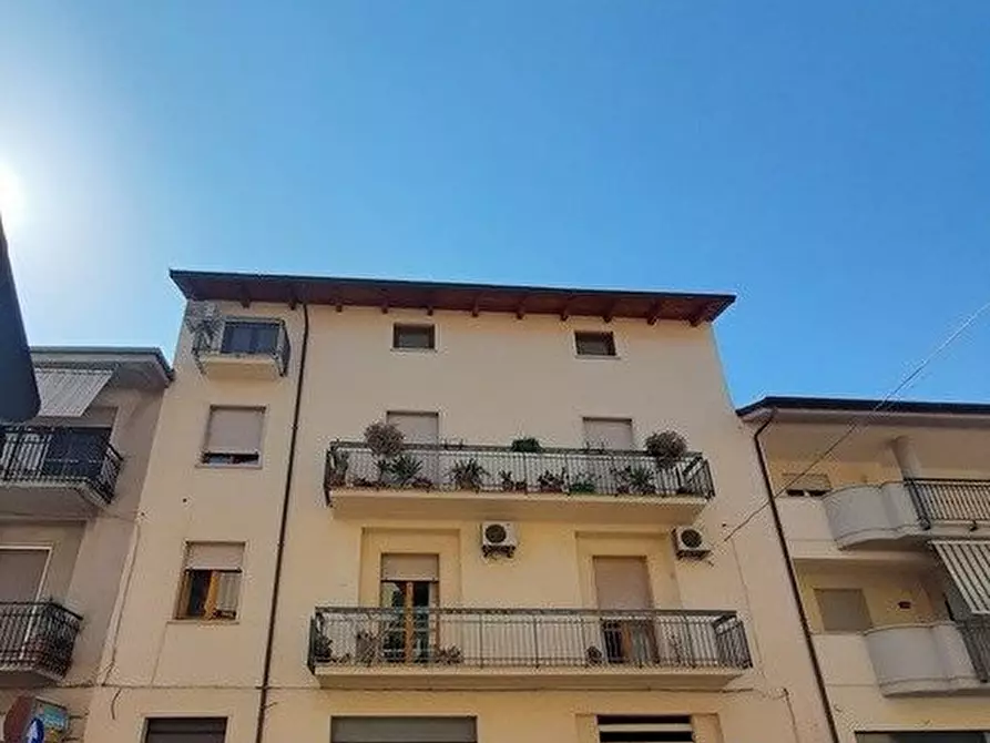 Immagine 1 di Appartamento in vendita  48 a Fondi