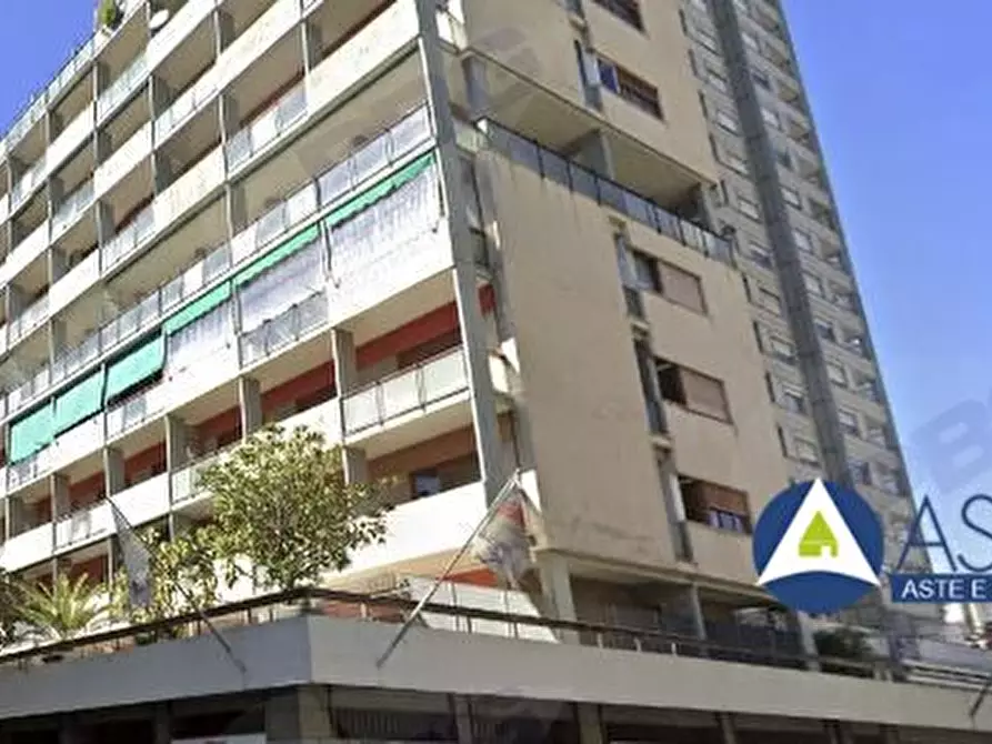 Immagine 1 di Appartamento in vendita  33 a Latina