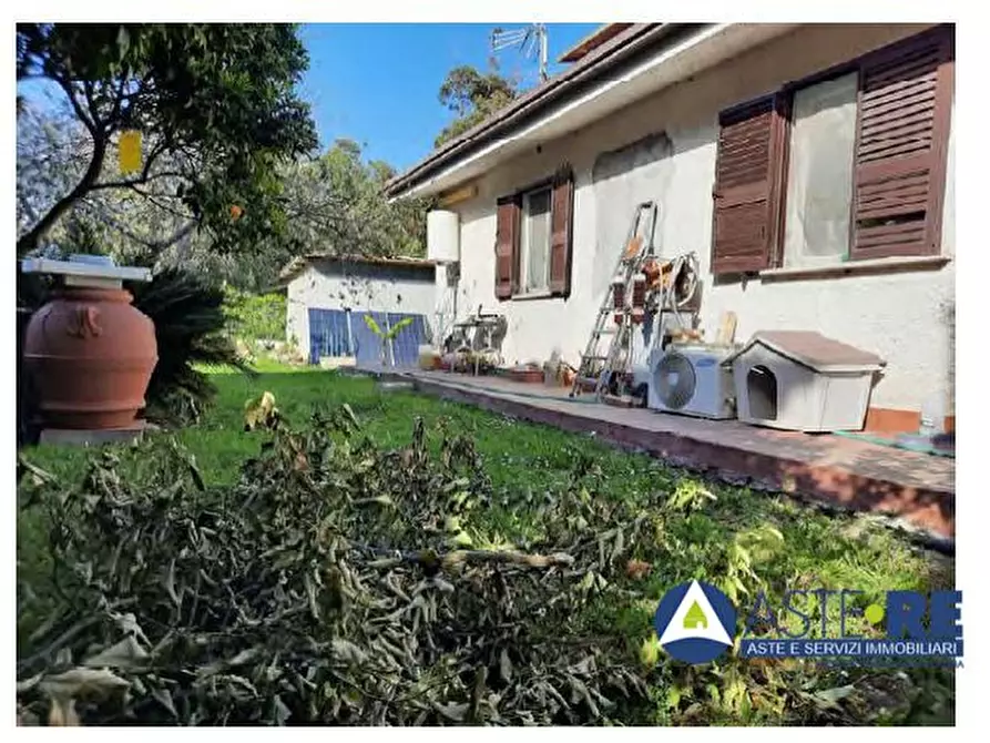 Immagine 2 di Appartamento in vendita  56 a Latina