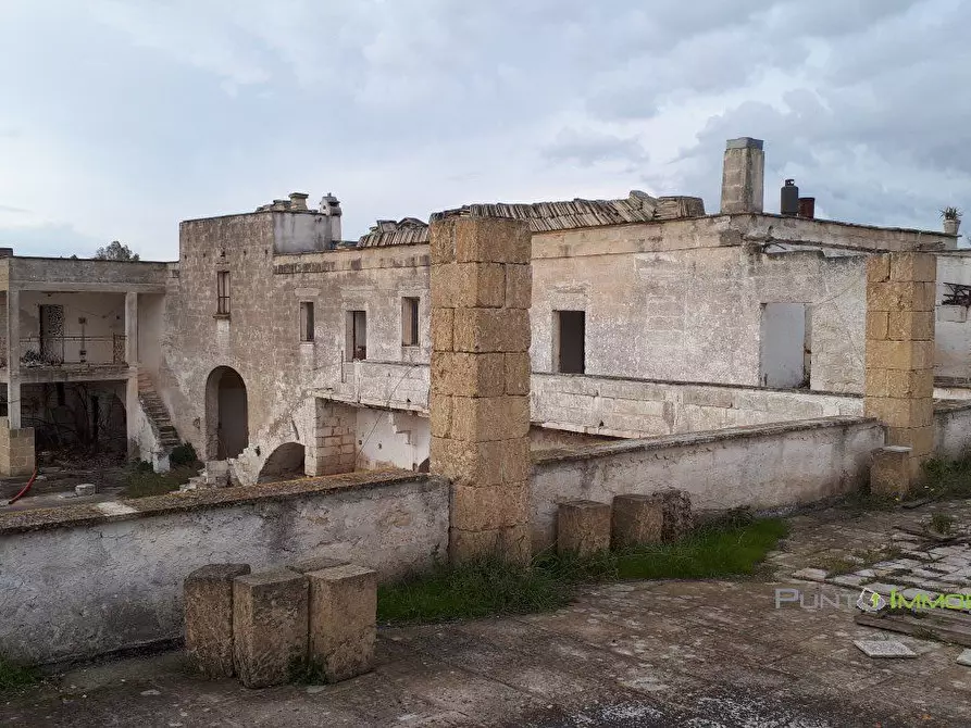 Immagine 3 di Rustico / casale in vendita  a Brindisi