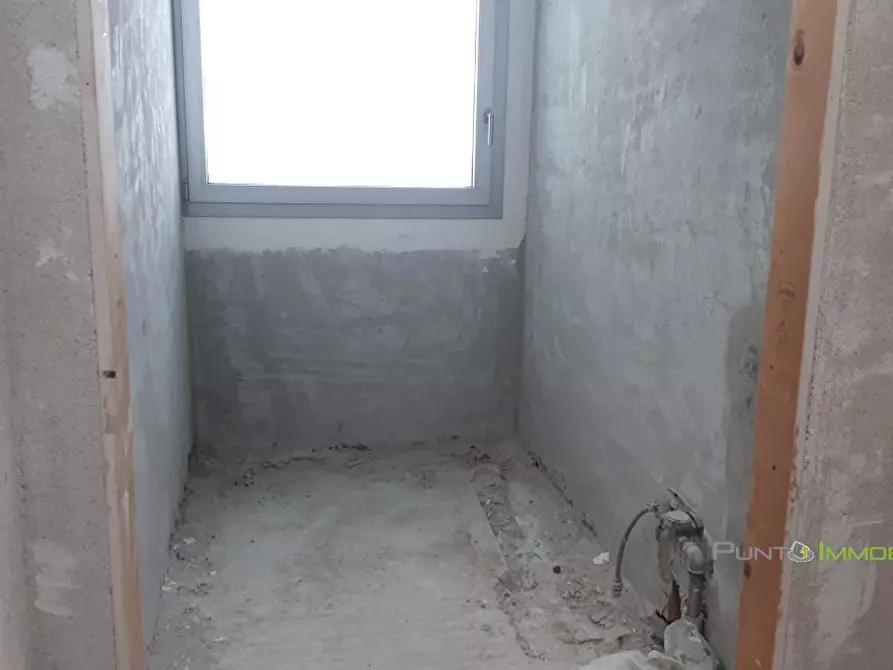 Immagine 8 di Ufficio in vendita  2 a Brindisi