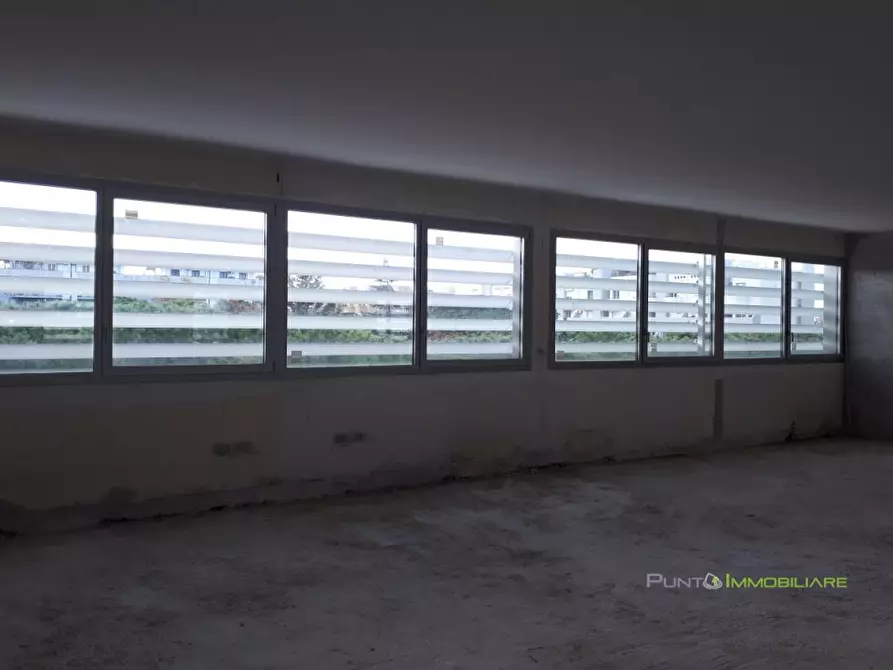 Immagine 2 di Ufficio in vendita  2 a Brindisi