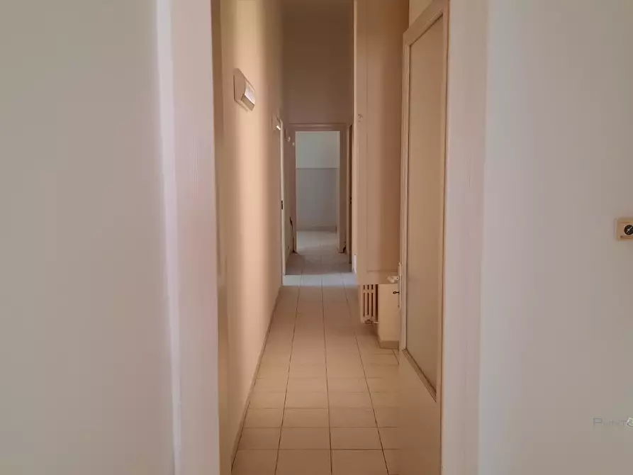 Immagine 6 di Ufficio in affitto  18 a Brindisi
