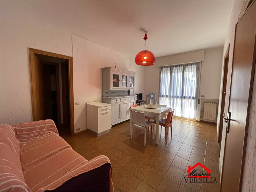 Immagine 2 di Appartamento in affitto  160 a Massa