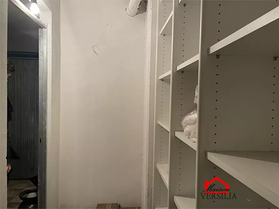 Immagine 6 di Ufficio in affitto  a Massa