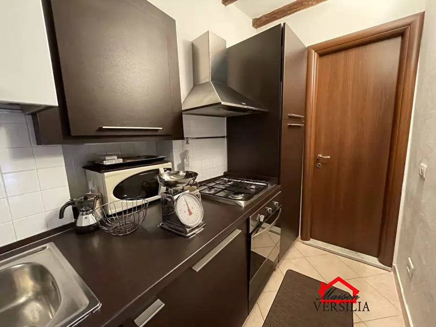 Immagine 6 di Appartamento in vendita  8 a Carrara