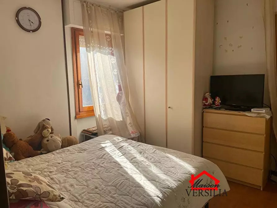 Immagine 4 di Appartamento in vendita  a Massa