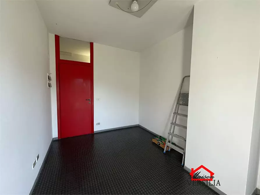 Immagine 6 di Appartamento in vendita  a Massa