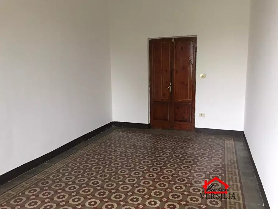 Immagine 10 di Appartamento in vendita  a Pontremoli